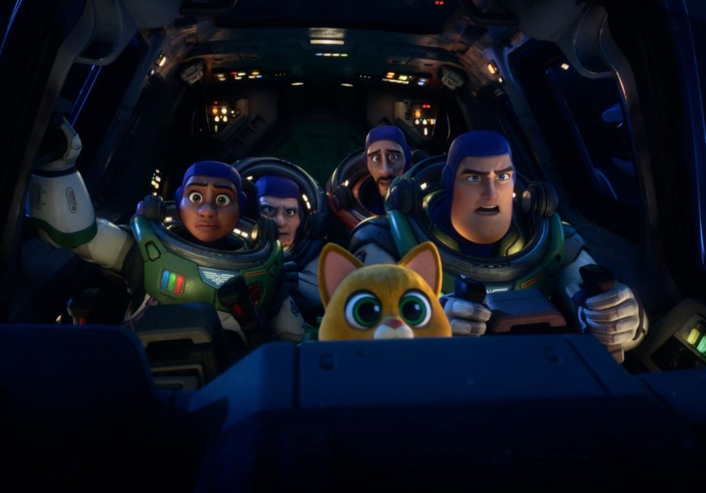 Buzz l'éclair et sa bande de rangers de l'espace.