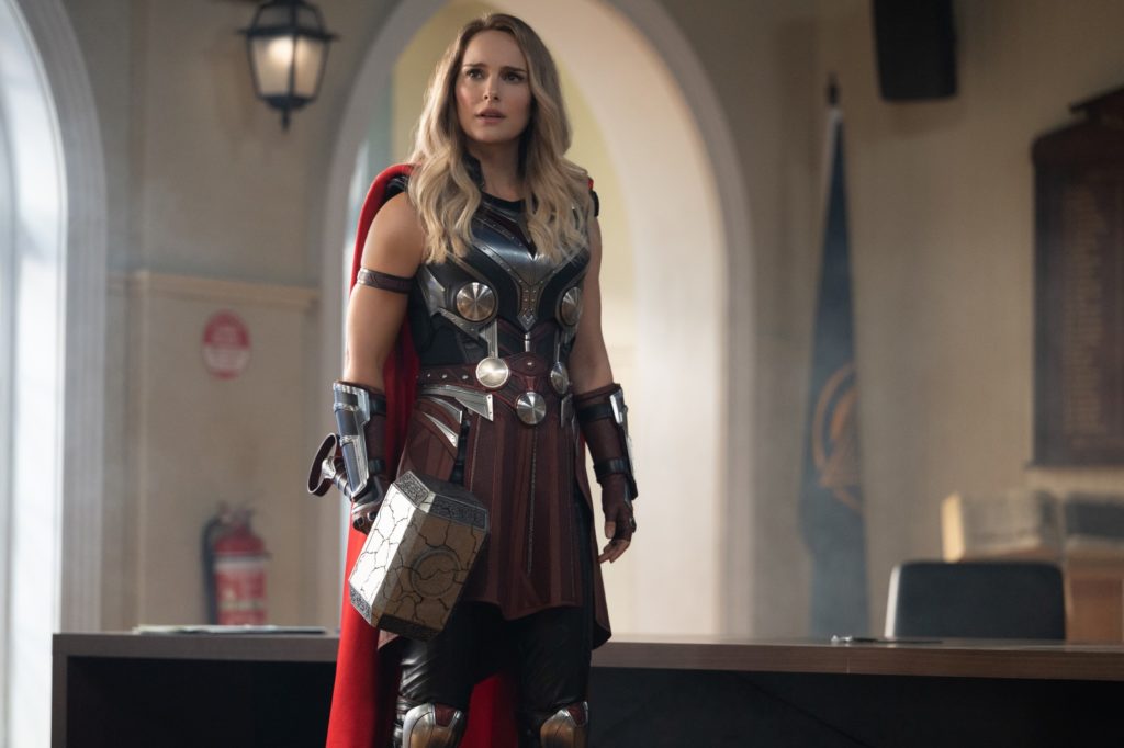 Natalie Portman est Jane Foster dans le nouveau Thor.