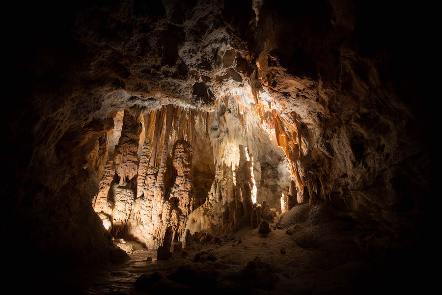 Grotte de la Madeleine spéléo en Ardèche.