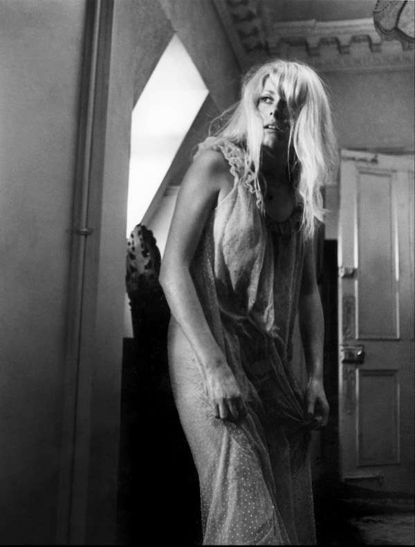 REPULSION de Roman Polanski 1965 GB avec Catherine Deneuve peur, angoisse, combinaison, nuisette, sexy
