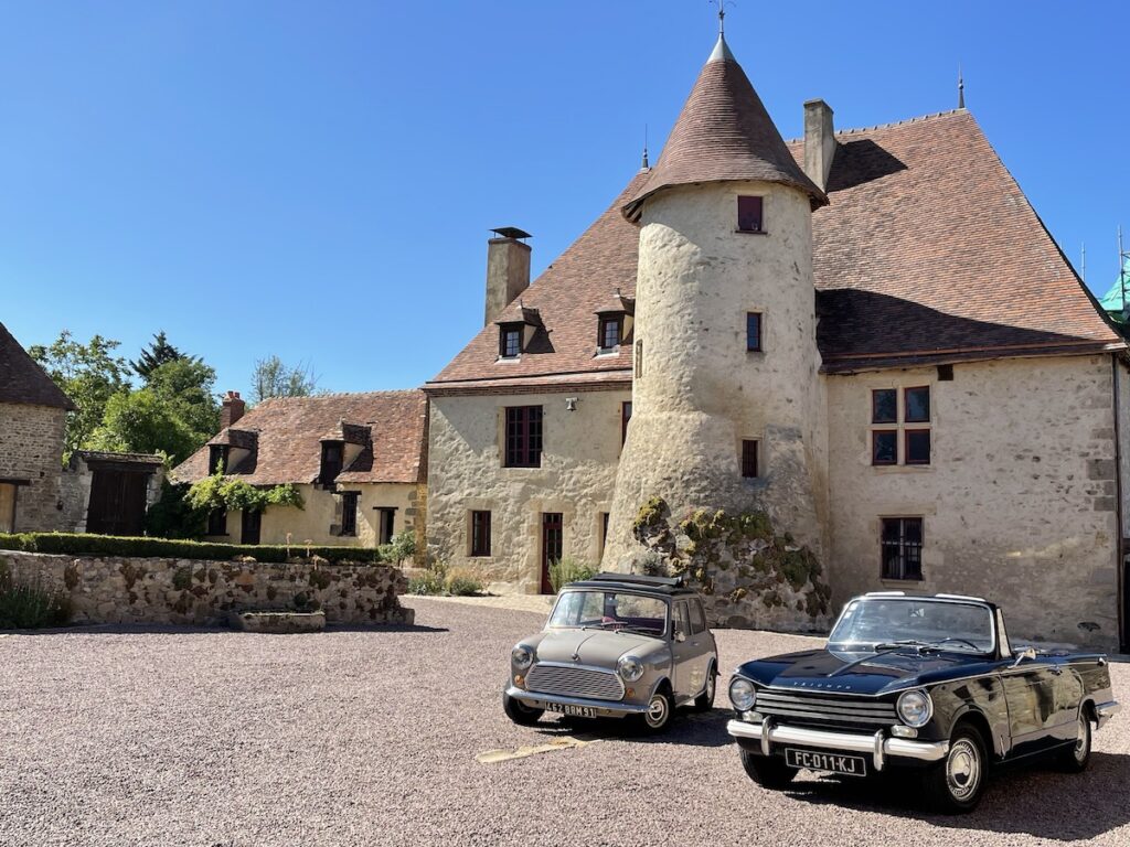 Un séjour roman­tique au Château de Fonta­riol