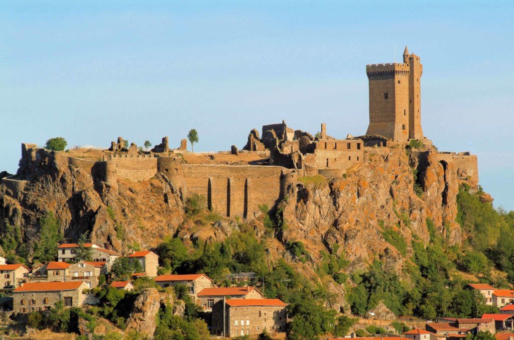 La Forte­resse de Poli­gnac, 3 millions d’an­nées pour le plus beau des châteaux