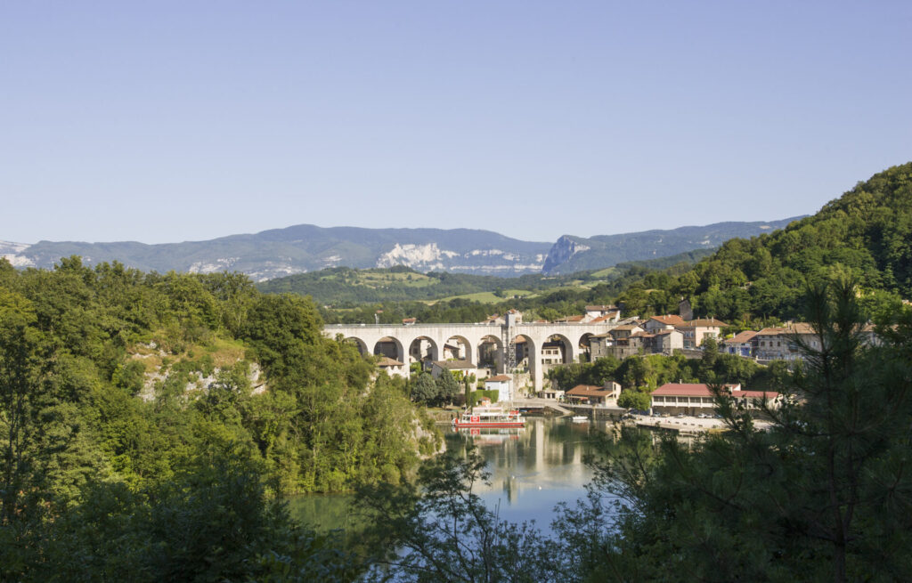 Saint-Nazaire-en-Royans : la Drôme au bord de l’eau