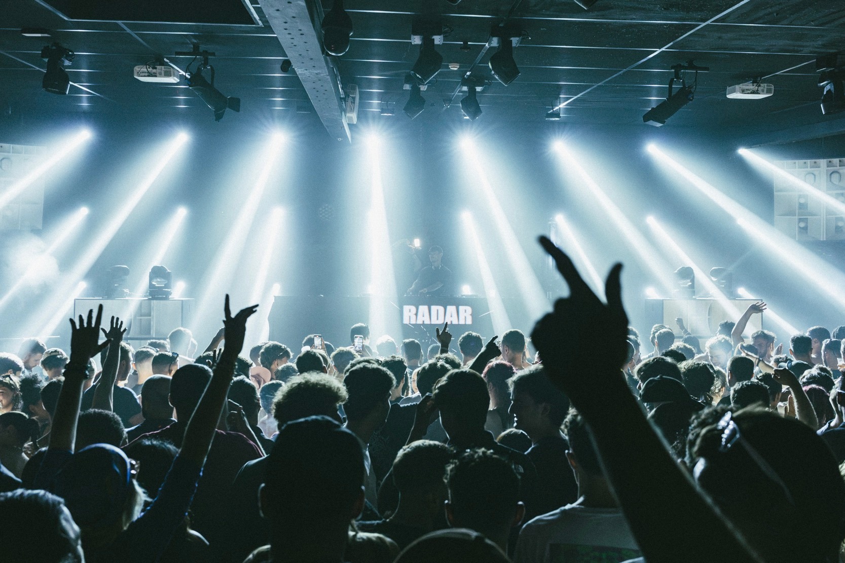 THIS IS TECHO RAVE : EDER / RADAR 02/08 @Mathias_mkd DR Le PEtit Salon